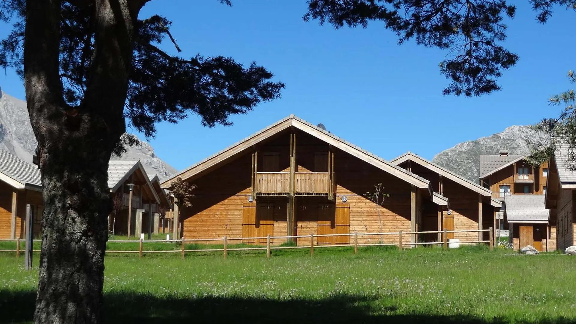 Chalet Le Dévoluy, 3 pièces, 6 personnes - FR-1-504-468 SuperDevoluy